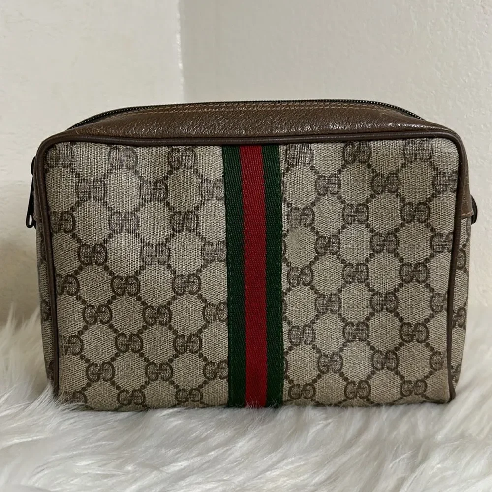 💯Authentic Gucci Clutch Bag🍀